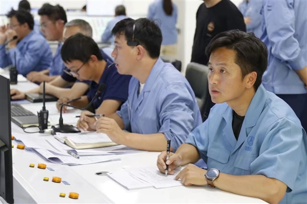 首次！中國全新載人火箭三級液氫液氧發(fā)動(dòng)機(jī)長程高模試驗(yàn)成功